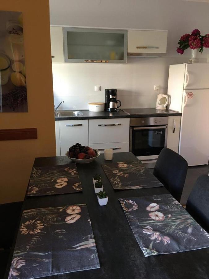 Apartmani Ljubica 扎达尔 外观 照片