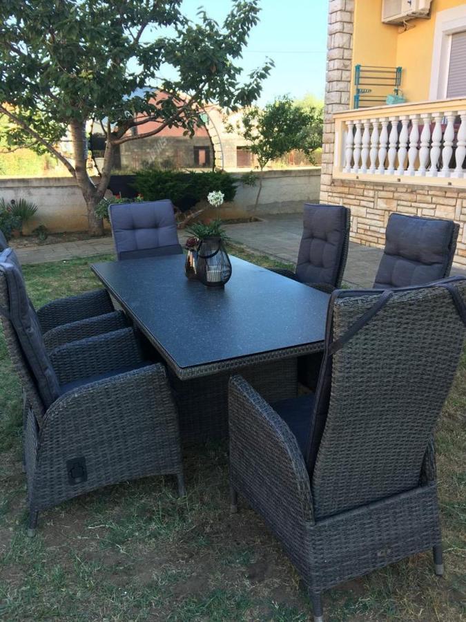Apartmani Ljubica 扎达尔 外观 照片
